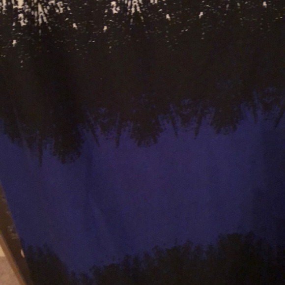 Dress - Picture 5 of 7